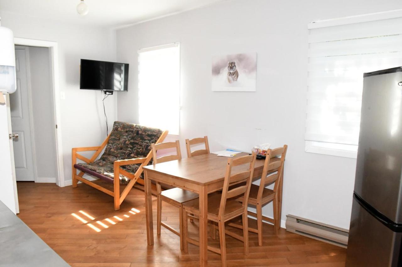 Chalets Du Lac Matapedia Val-Brillant 外观 照片